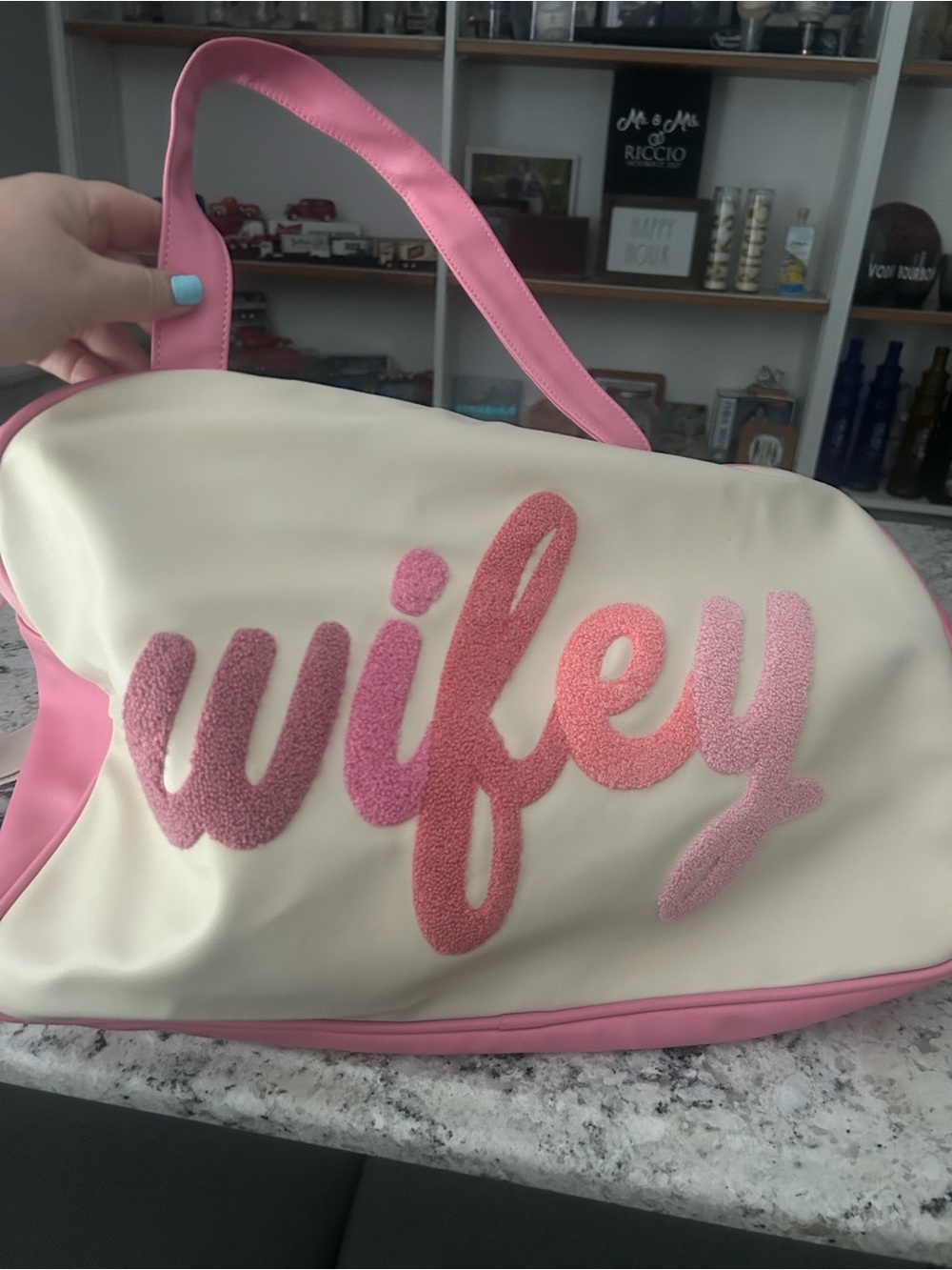 Jadelynn Brooke Cream and Pink 'Wifey' Travel Tote